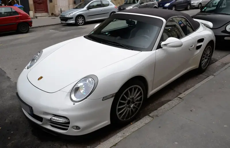 Porsche 911 - 4