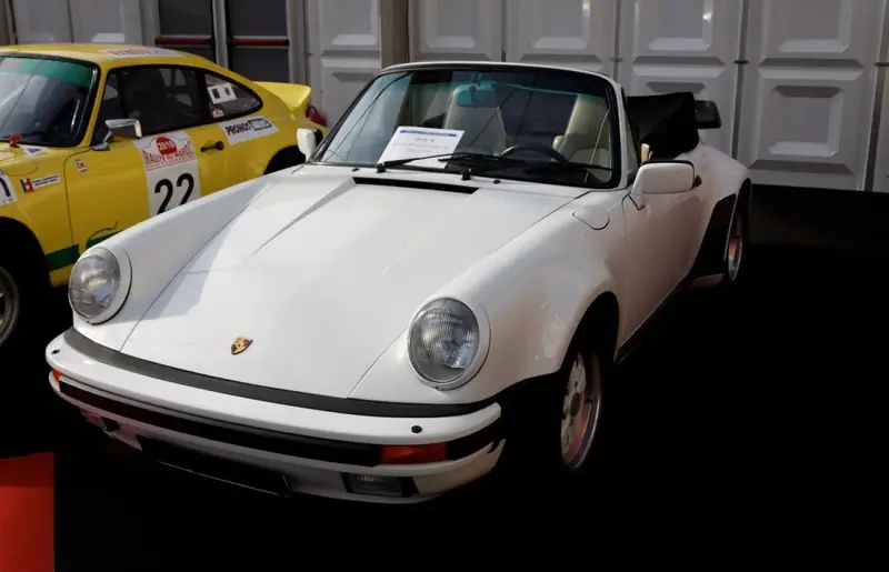 Porsche 911 911 Cabriolet (Type 930)