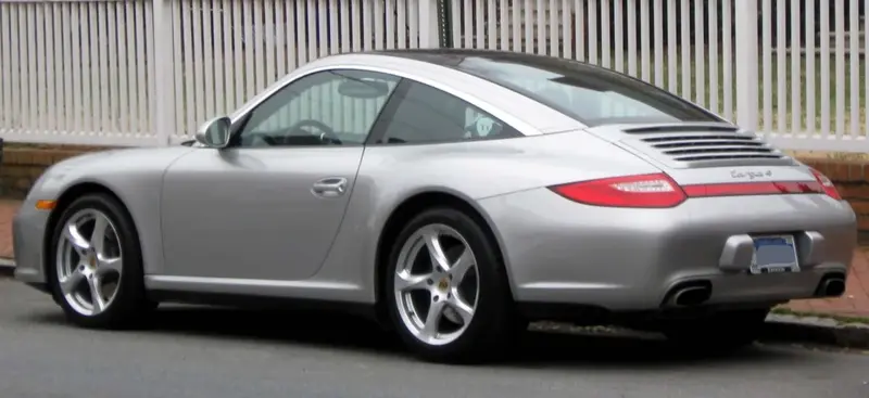 Porsche 911 - 4