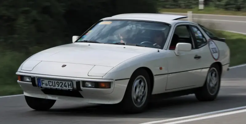 Porsche 924 - 3