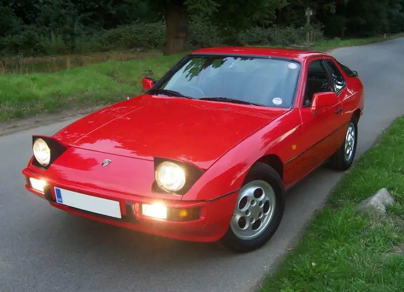 Porsche 924 - 4