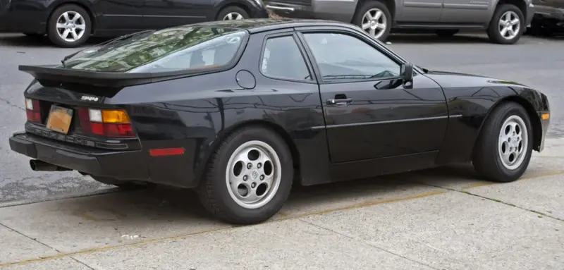 Porsche 944 - 5