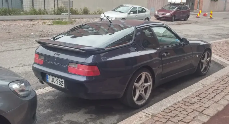 Porsche 968 - 2