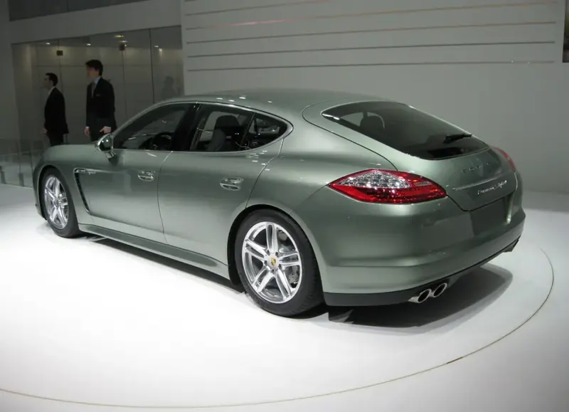 Porsche Panamera - 2