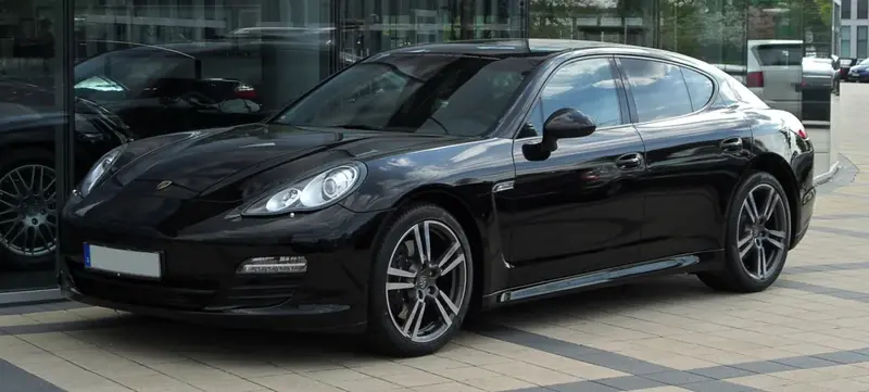 Porsche Panamera - 5