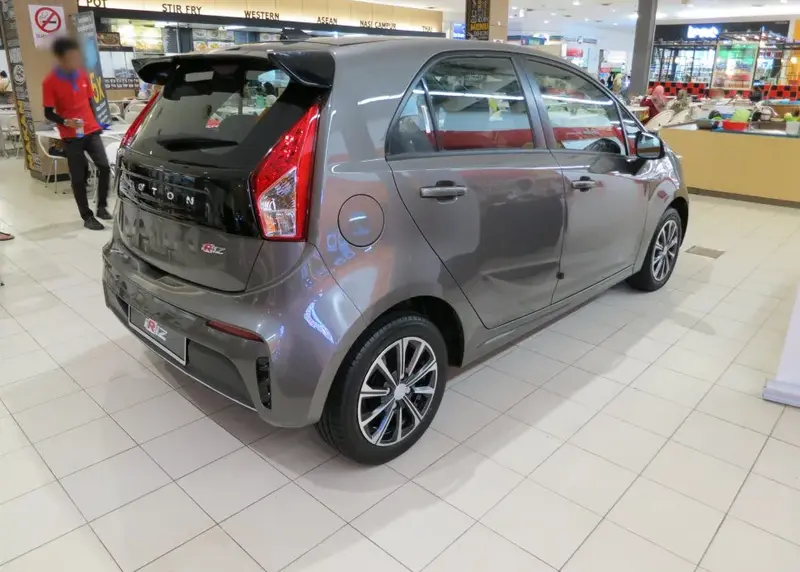 Proton Iriz - 2