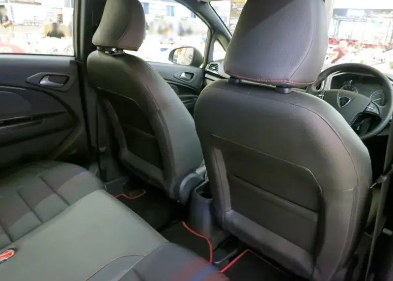 Proton Iriz - 6