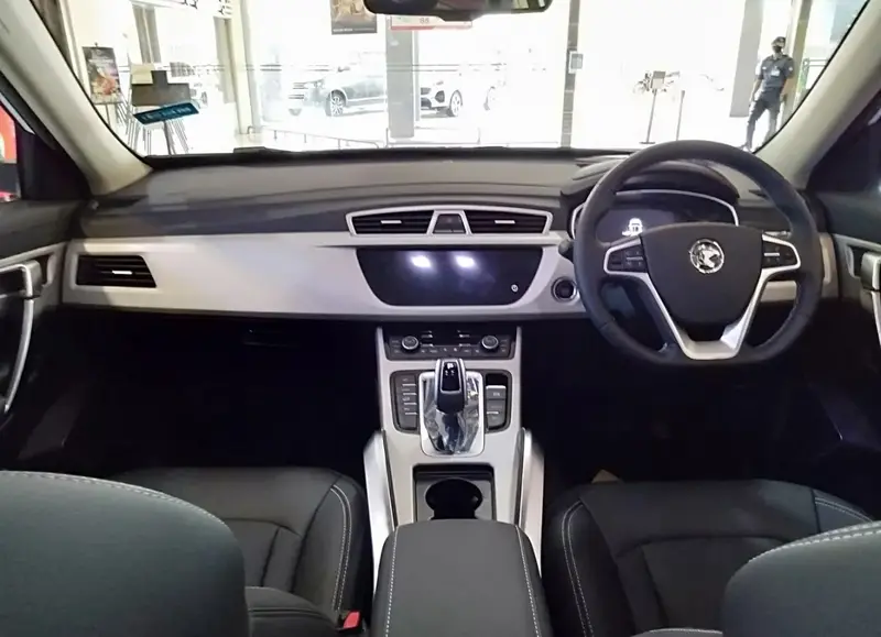 Proton X70 - 6