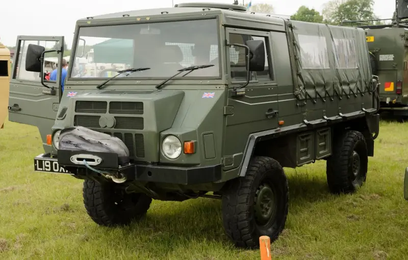 PUCH Pinzgauer - 3
