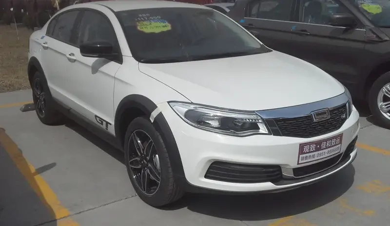 Qoros 3 3 Hatch