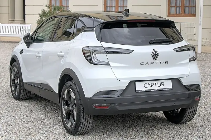 Renault Captur - 3