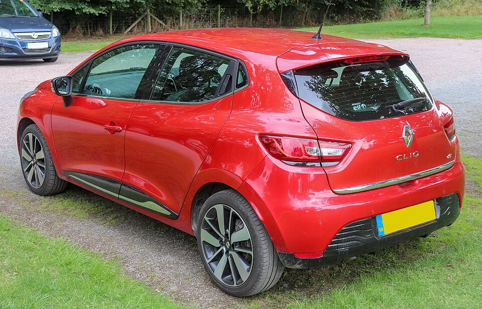 Renault Clio - 2