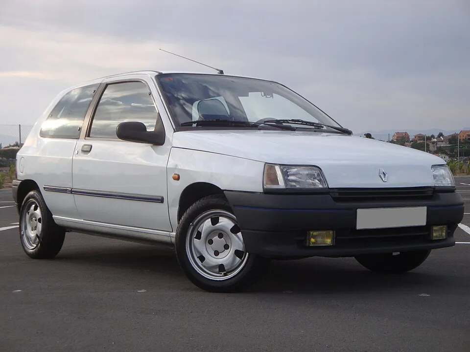 Renault Clio - 2