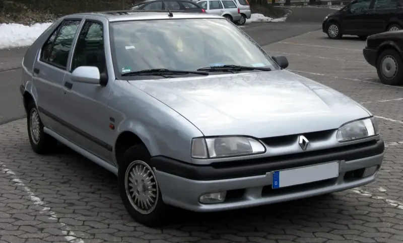 Renault 19 - 3