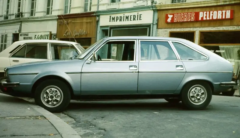 Renault 30 - 4