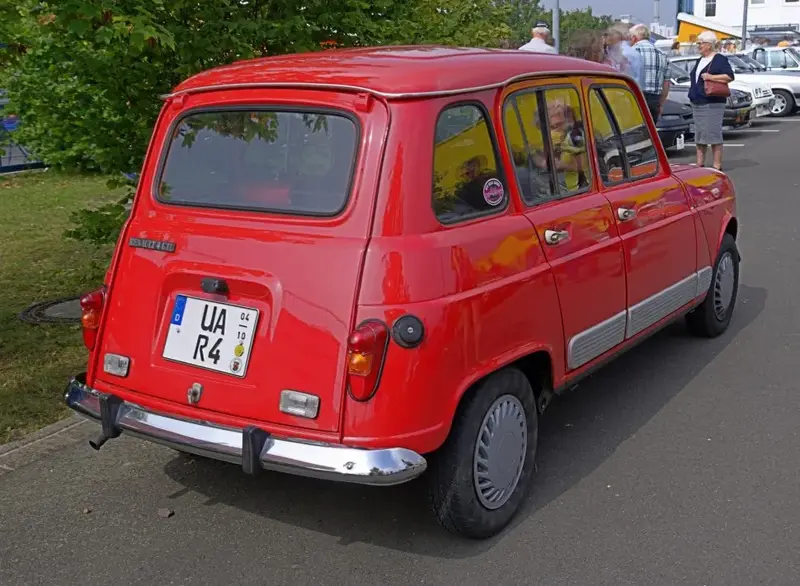 Renault 4 4 0.8 (1123) (26 bg) - görsel 2