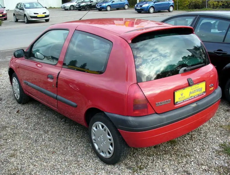 Renault Clio - 2