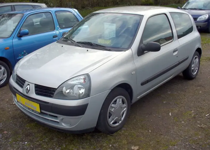 Renault Clio Clio II (Phase II, 2001) 3-door