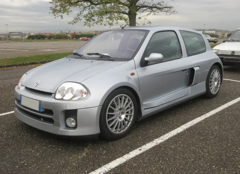 Renault Clio - 2