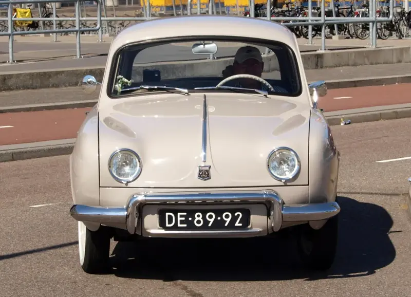 Renault Dauphine - 2