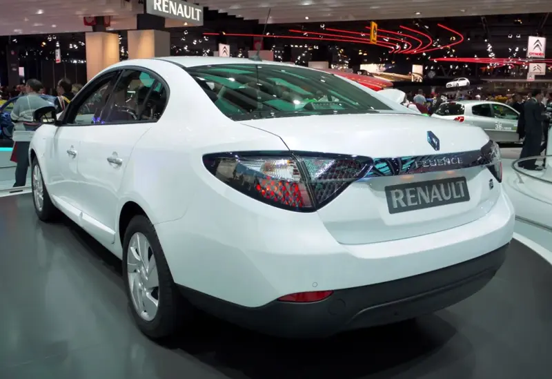 Renault Fluence - 4