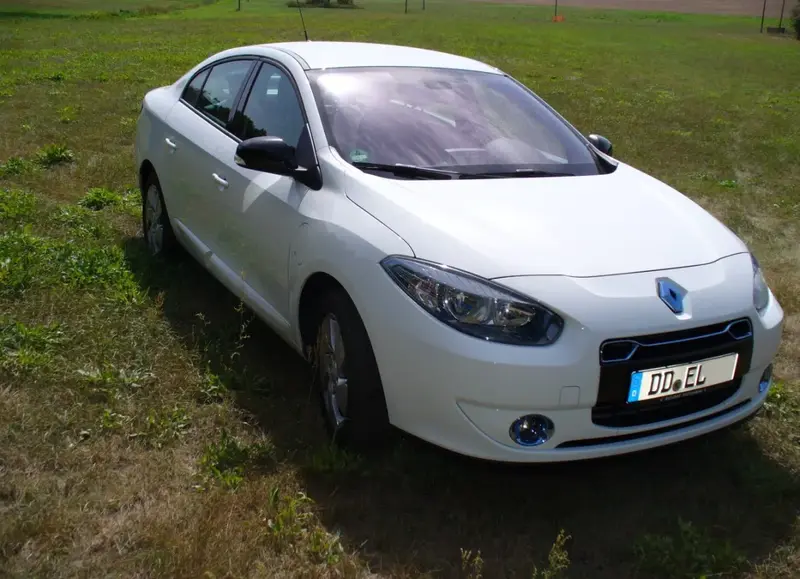 Renault Fluence - 6