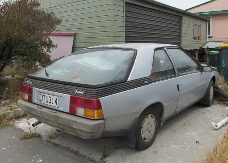 Renault Fuego - 4