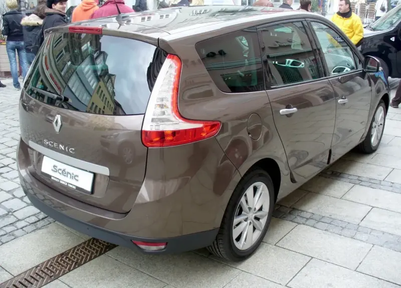 Renault Scenic - 4