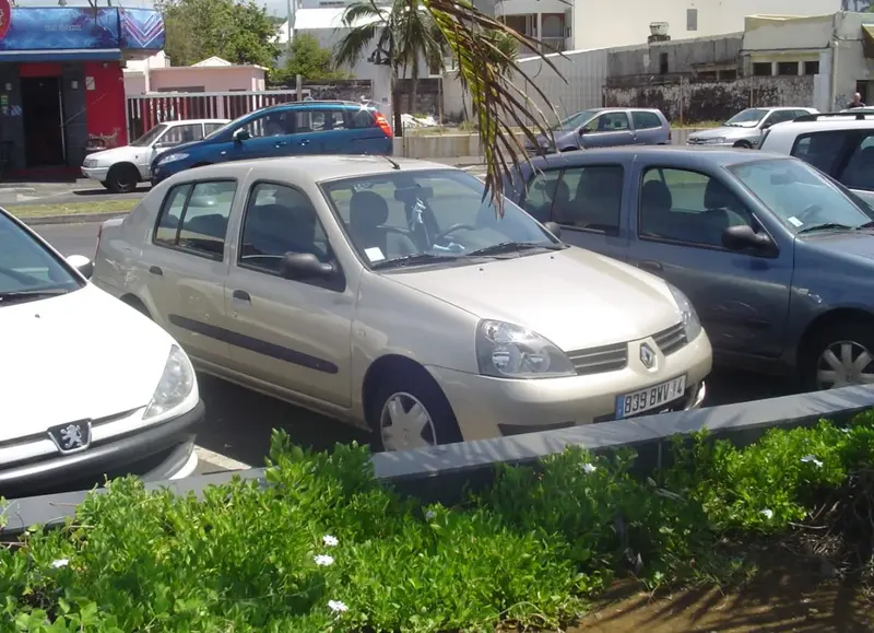Renault Symbol Symbol I (facelift 2002)