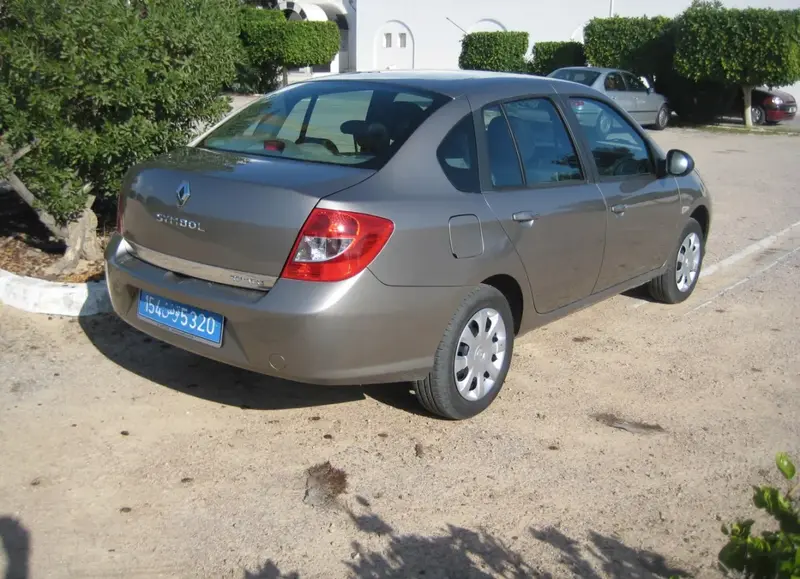Renault Symbol - 2