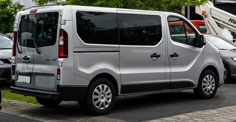 Renault Trafic - 2