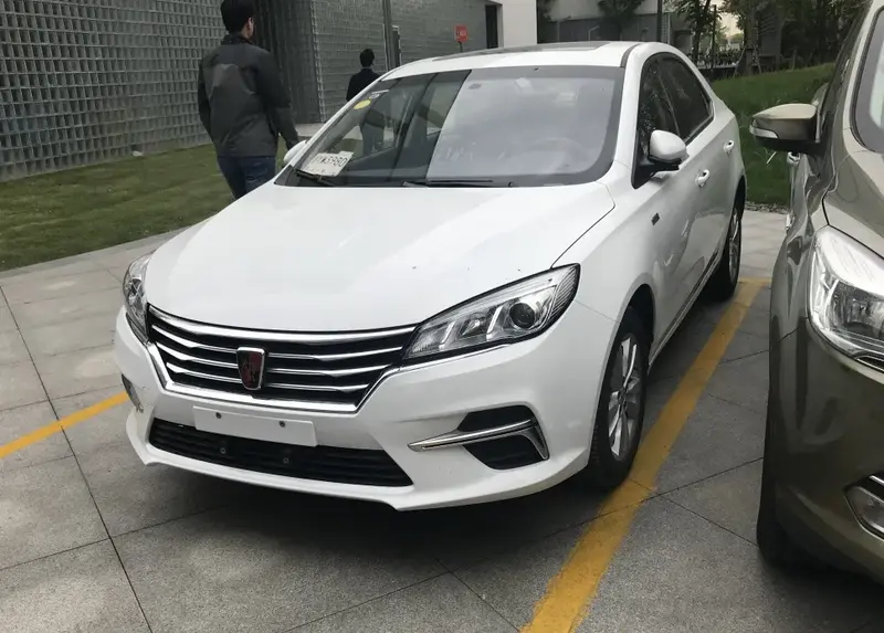 Roewe 360 - 2