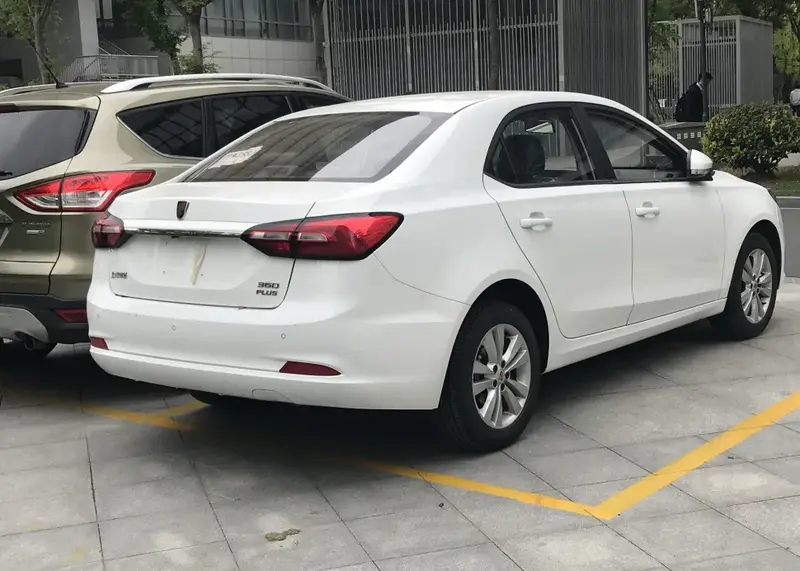 Roewe 360 - 3