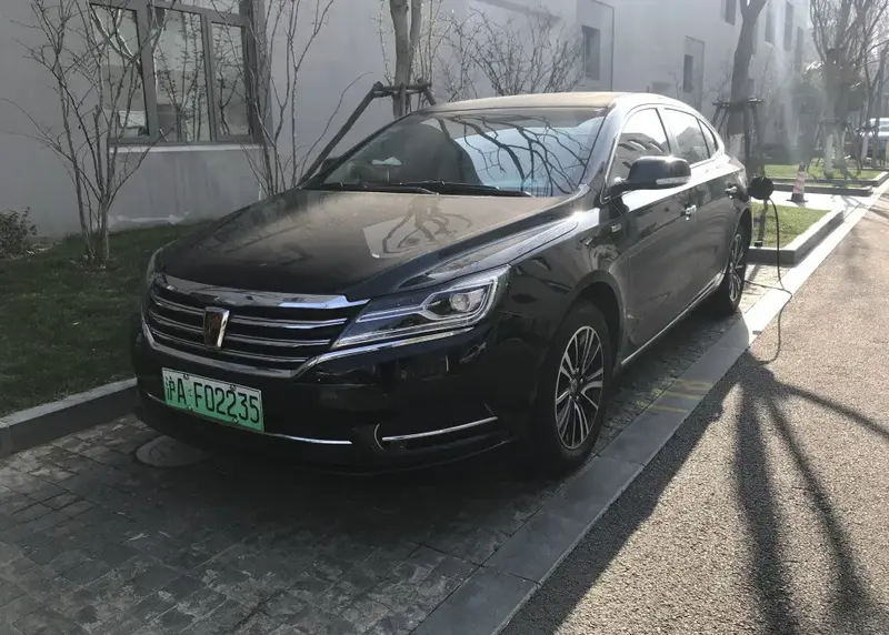 Roewe 950 - 1
