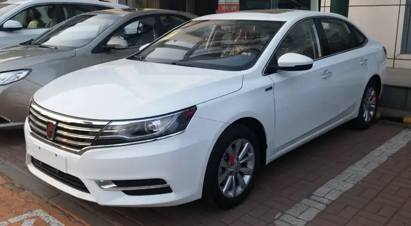 Roewe i6 - 1