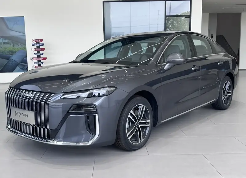 Roewe M7 M7