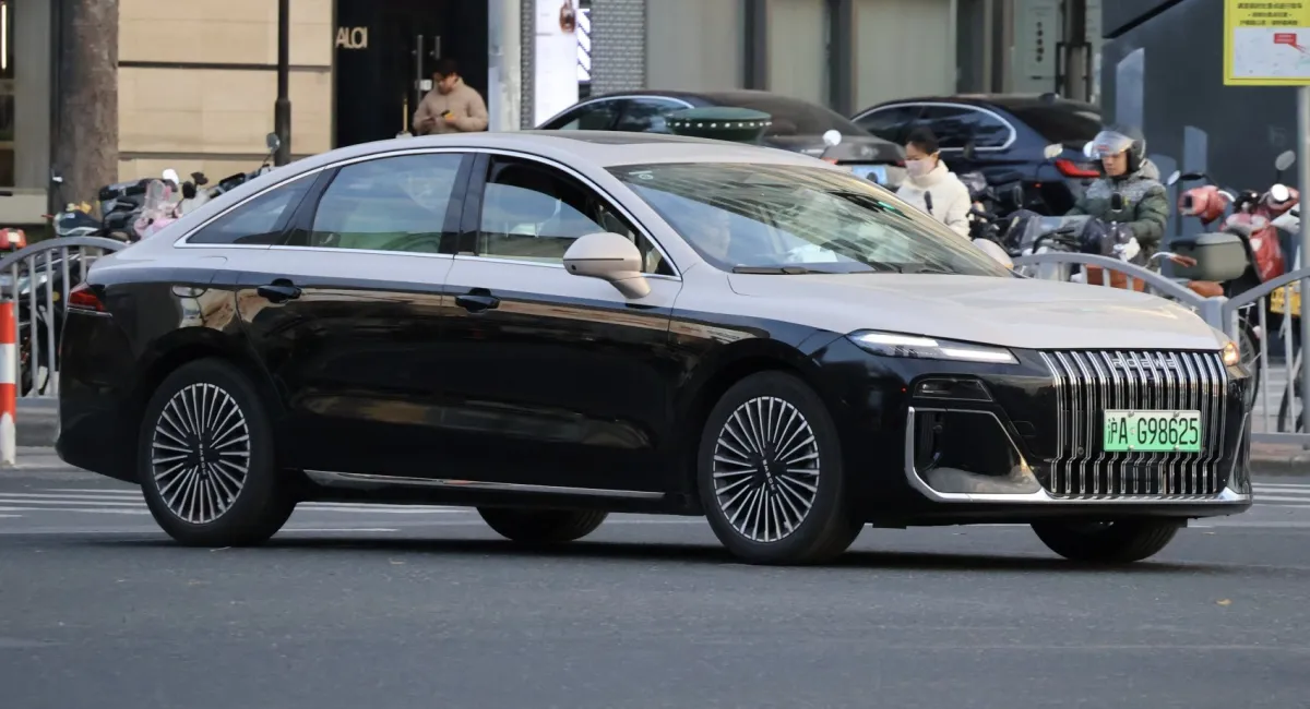 Roewe 6