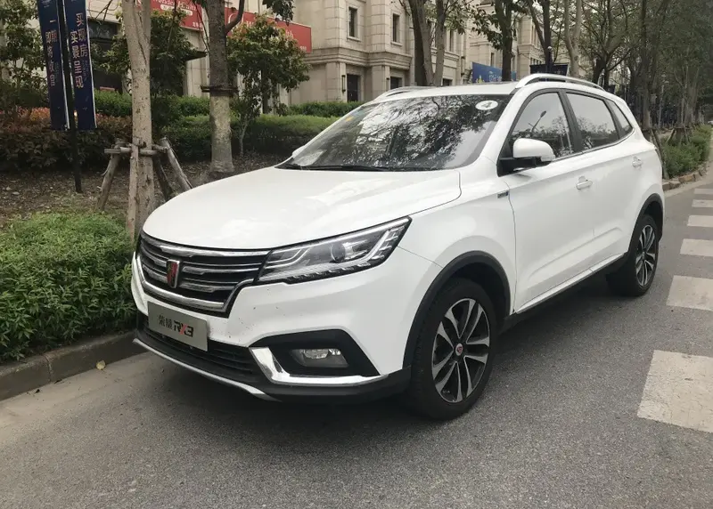 Roewe RX3 - 1