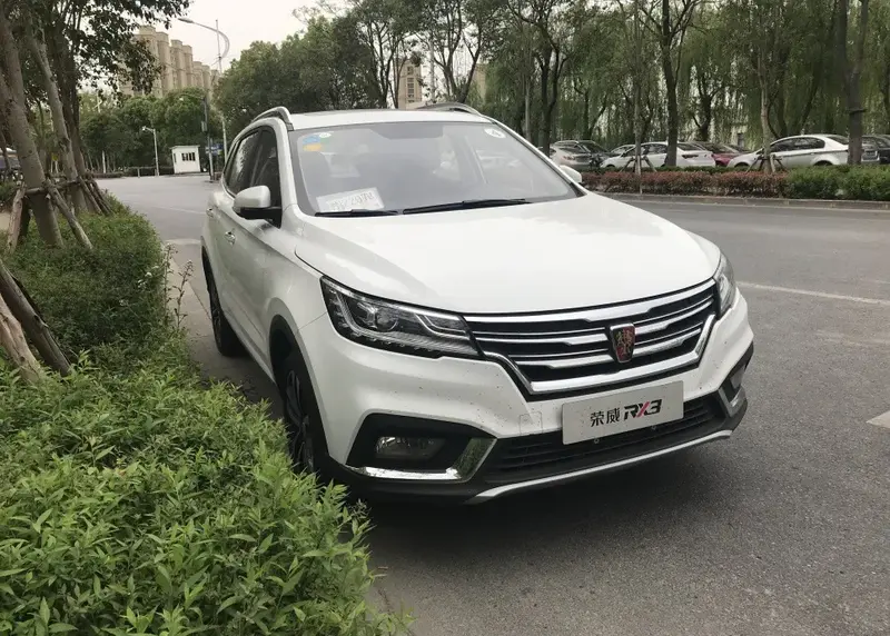 Roewe RX3 - 2