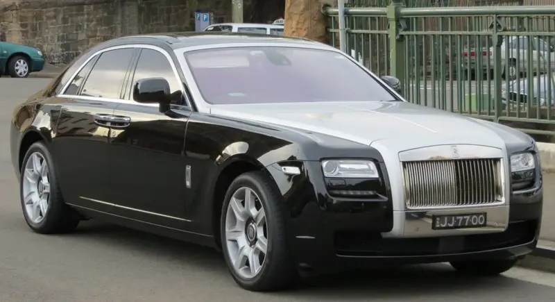 Rolls-Royce Ghost - 3