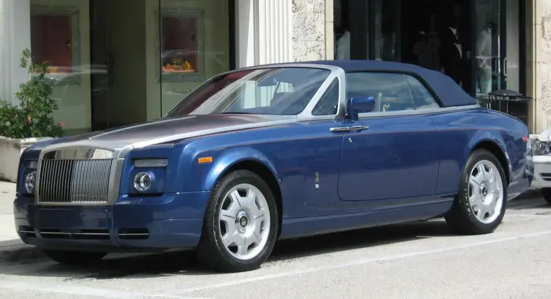 Rolls-Royce Phantom - 6