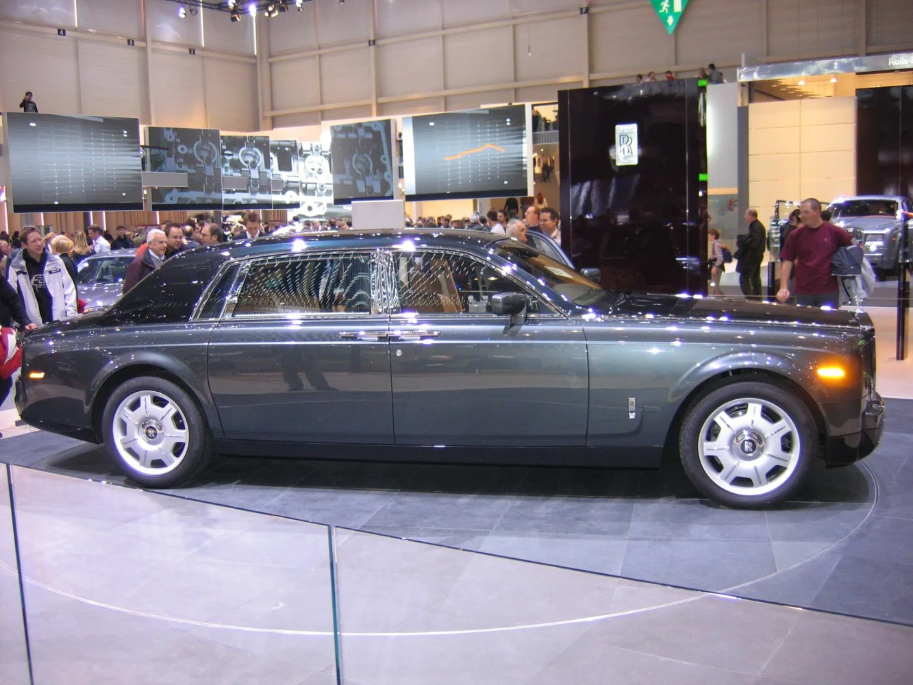 Rolls-Royce Phantom Phantom VII Extended Wheelbase
