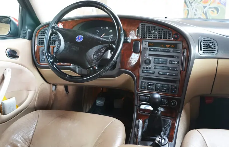 Saab 9-5 - 4