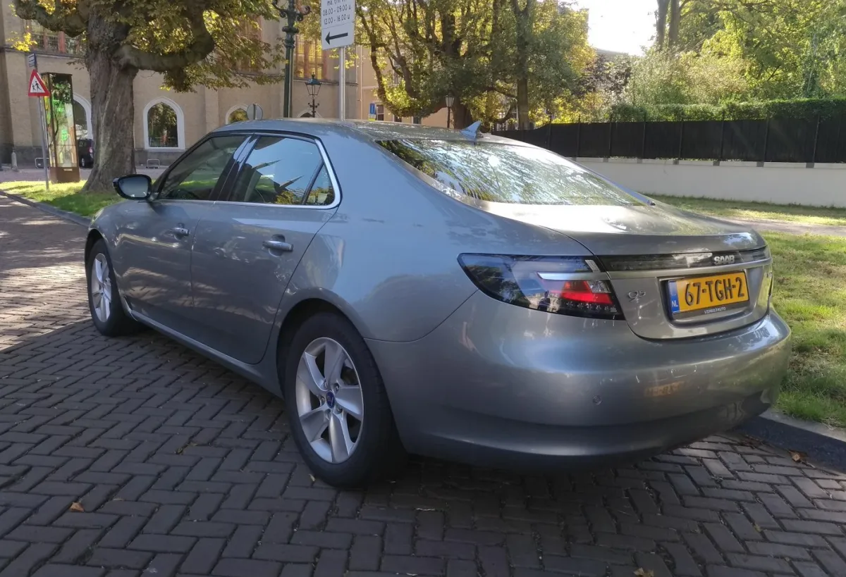 Saab - 10