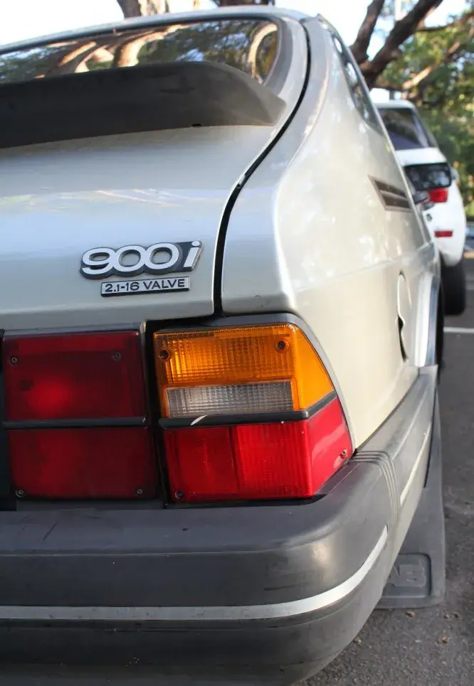 Saab 900 - 6
