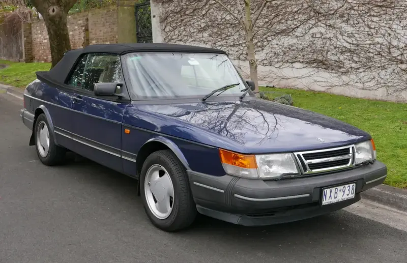 Saab 900 - 5