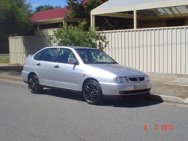 Seat Cordoba