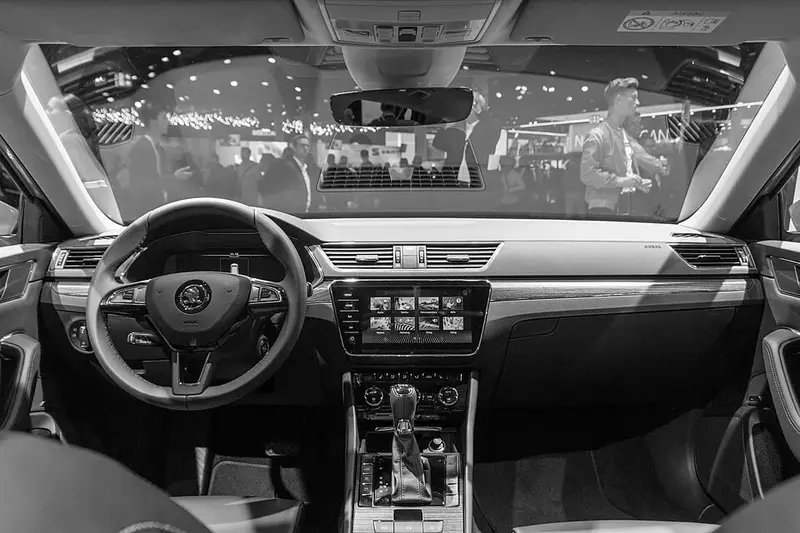 Skoda Superb - 2