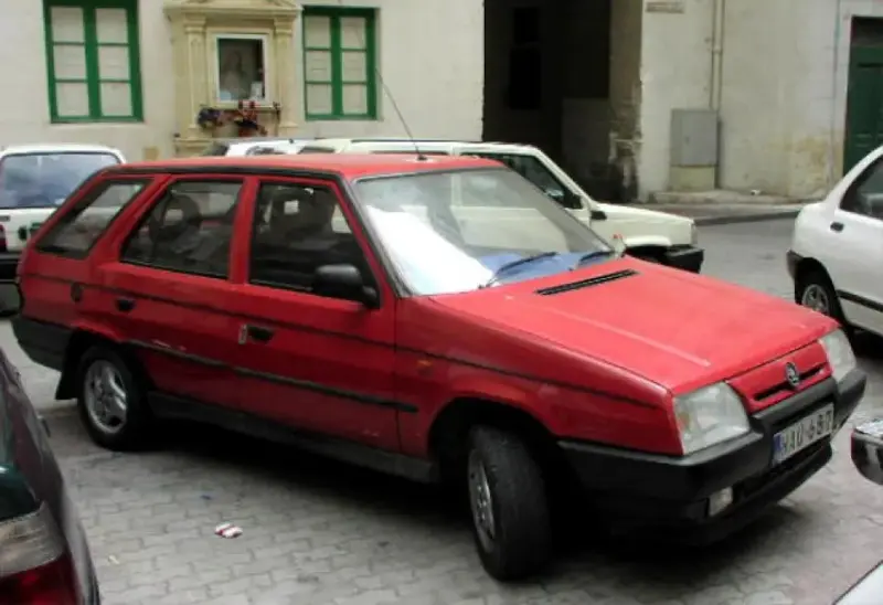 Skoda Favorit
