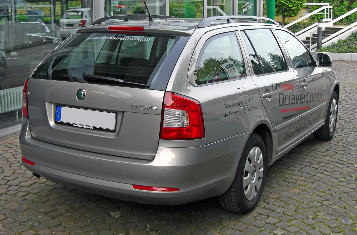 Skoda Octavia Octavia II Combi (facelift 2009)